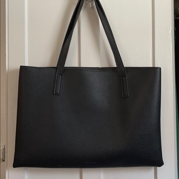 Vince Camuto black bag with grey stripe - Picture 4 of 7